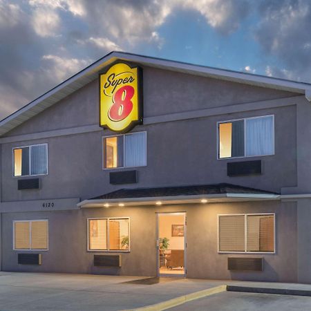 Super 8 By Wyndham Fountain Hotel Luaran gambar